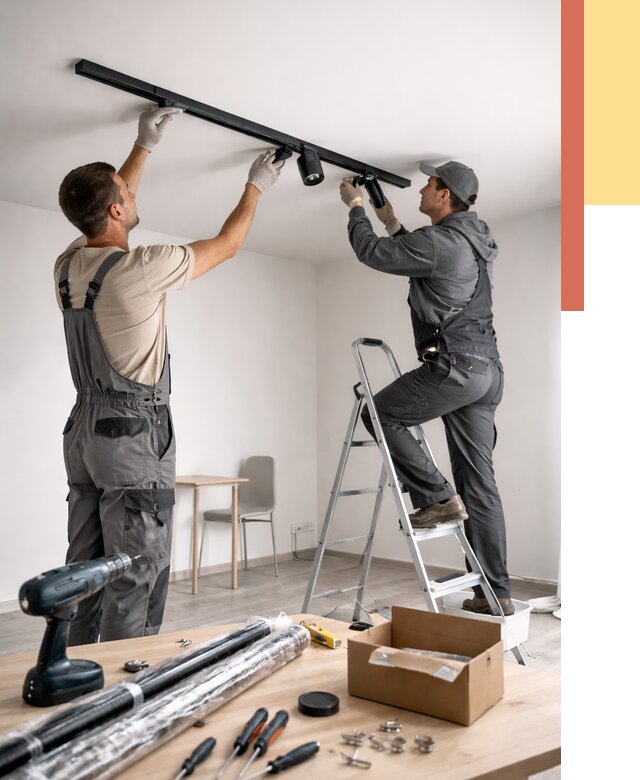 Установка трековых светильников в натяжной потолок в Норильске от 4362 руб. | ОТДЕЛОЧНИК-Нрл